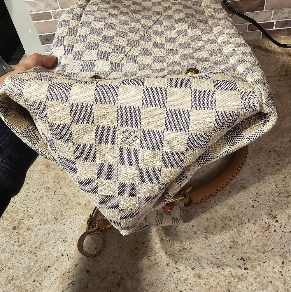 Louis Vuitton Damier Azur Canvas Tote with Tan Leather Handles - Picture 15 of 16